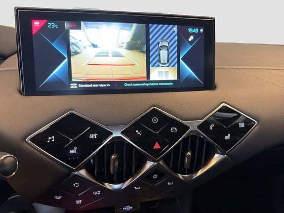 DS 3 Crossback 14 of 24