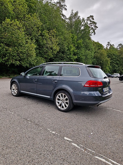 Volkswagen Passat 6 of 28