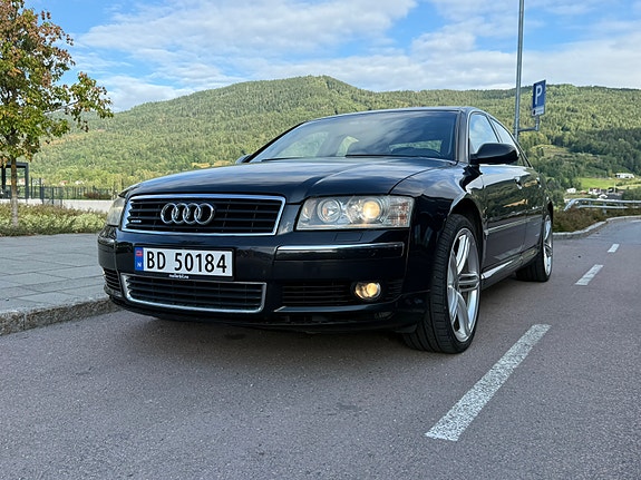 Audi A8 4 of 26