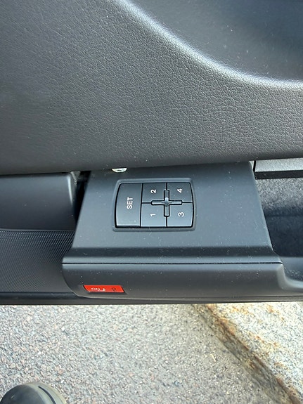 Audi A8 20 of 26