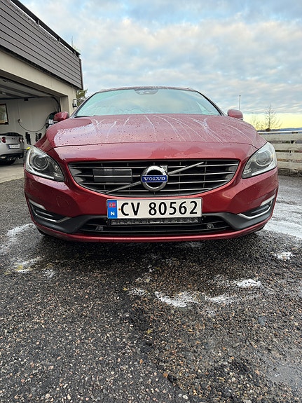 Volvo V60 10 of 23