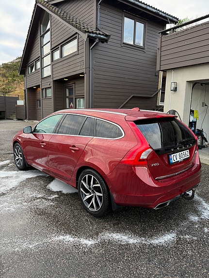 Volvo V60 6 of 23