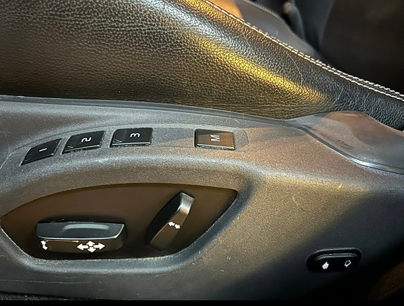 Volvo V60 17 of 23