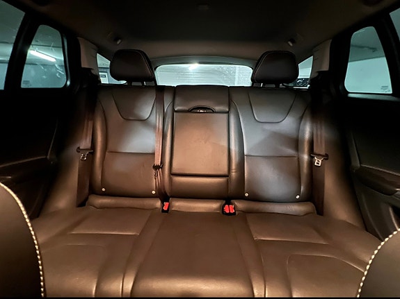 Volvo V60 15 of 23