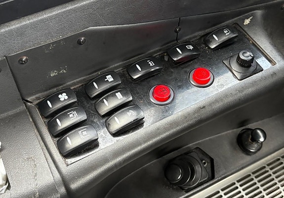 Volvo 8700 B7RLE 17 of 30
