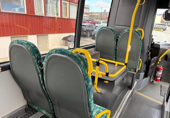Volvo 8700 B7RLE 24 of 30