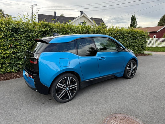 BMW i3 3 of 14