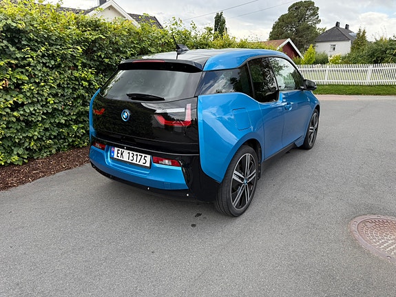 BMW i3 4 of 14