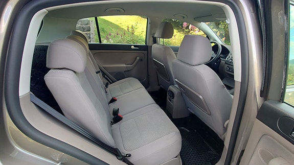 Volkswagen Golf Plus 10 of 27