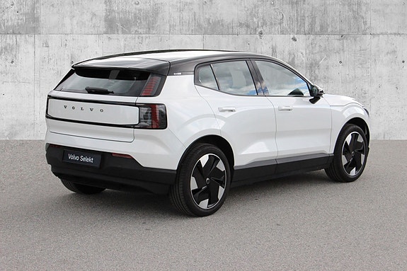 Volvo EX30 7 of 30