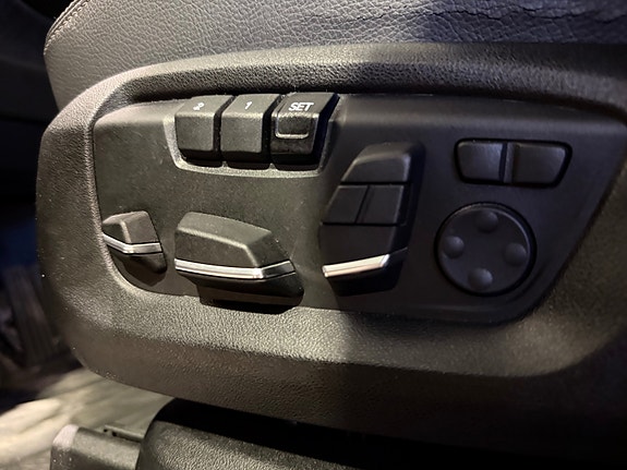 BMW X5 25 of 30