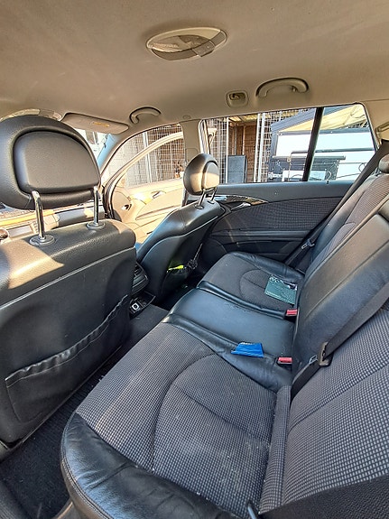 Mercedes-Benz E220 d 11 of 24