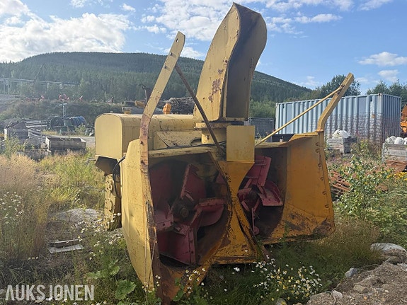Øveraasen Snøfreser 3 of 11