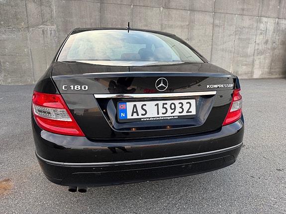 Mercedes-Benz C180 5 of 27