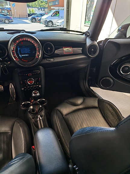 MINI John Cooper Works 15 of 22
