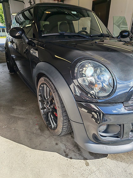 MINI John Cooper Works 9 of 22