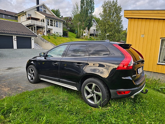 Volvo XC60 4 of 30