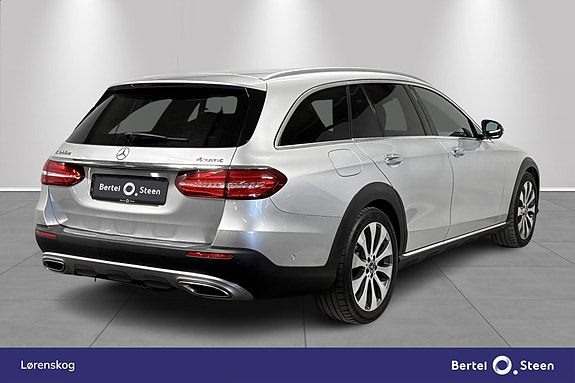 Mercedes-Benz E220 d 5 of 30