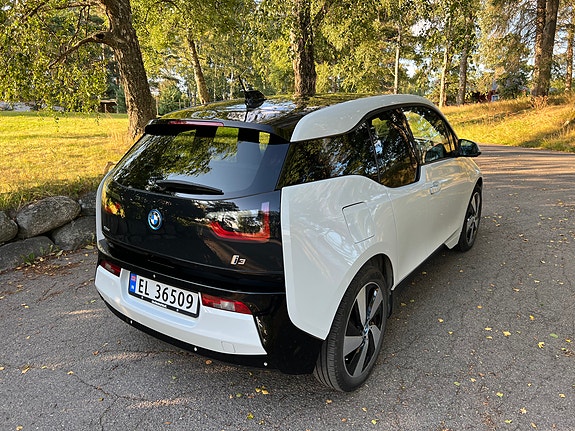 BMW i3 3 of 30