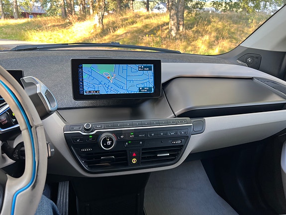 BMW i3 23 of 30