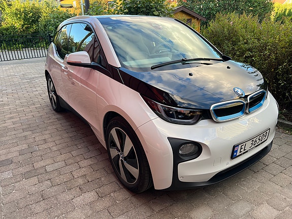 BMW i3 28 of 30