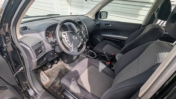 Nissan X-Trail 8 of 10
