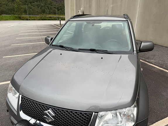Suzuki Grand Vitara 8 of 21