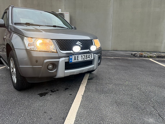 Suzuki Grand Vitara 13 of 21
