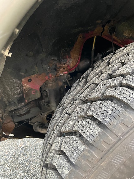 Mitsubishi Pajero 8 of 25