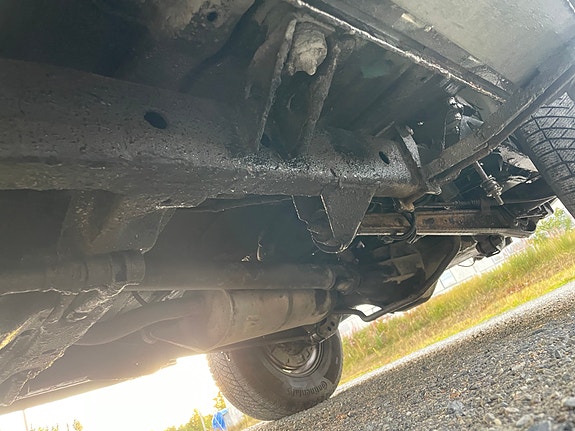 Mitsubishi Pajero 9 of 25