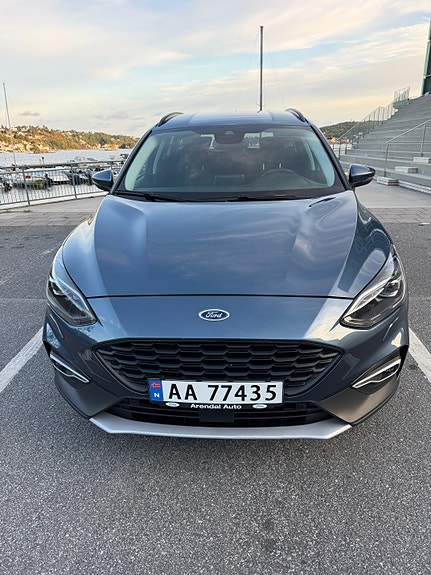 Ford Focus 2 of 15