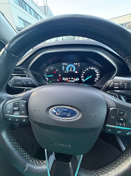Ford Focus 7 of 15