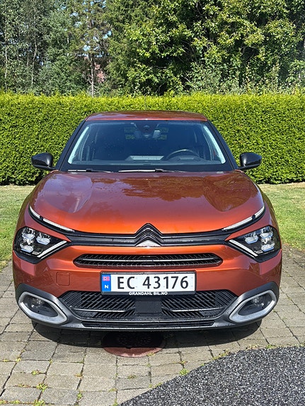 Citroen E-C4 2 of 15
