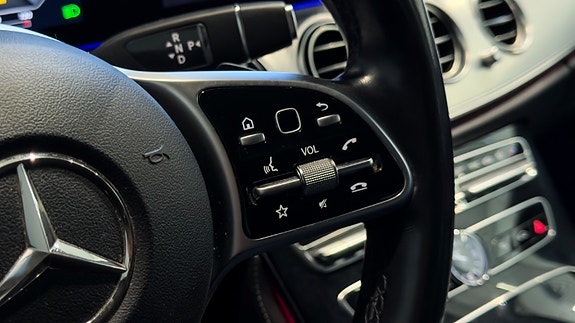 Mercedes-Benz E220 d 18 of 30