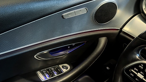 Mercedes-Benz E220 d 15 of 30