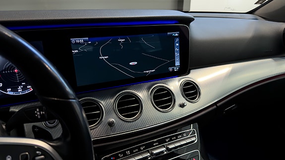 Mercedes-Benz E220 d 25 of 30