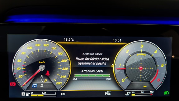 Mercedes-Benz E220 d 21 of 30