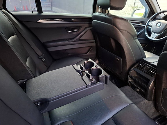 BMW 520d 26 of 30