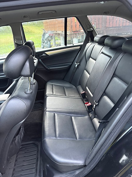Mercedes-Benz C220 d 9 of 22