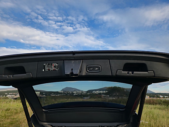 Volvo V90 18 of 30