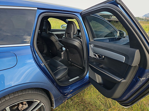 Volvo V90 21 of 30