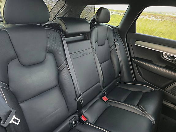 Volvo V90 23 of 30