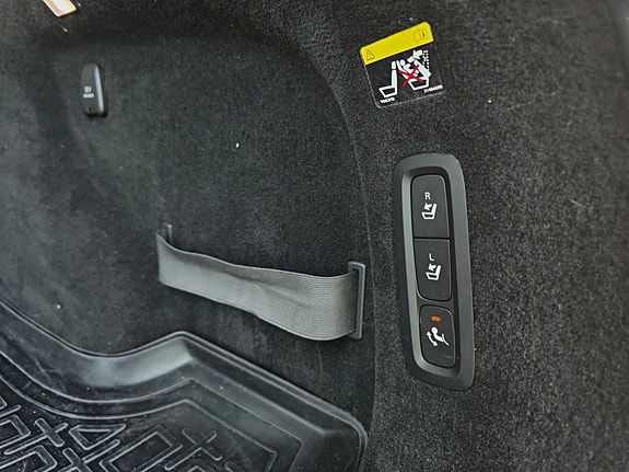 Volvo V90 16 of 30