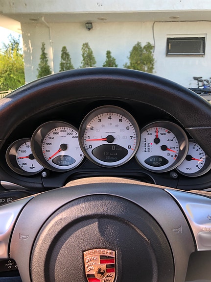 Porsche 911 10 of 17