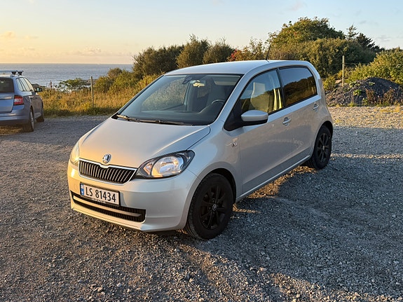 Skoda Citigo 3 of 9