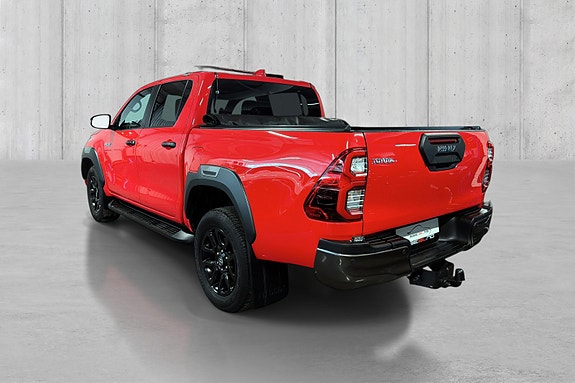 Toyota HiLux 5 of 23