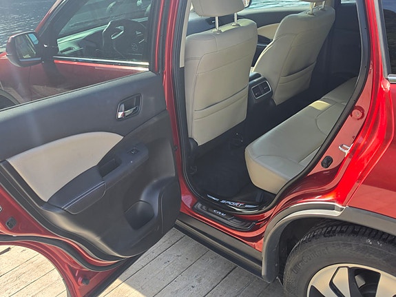 Honda CR-V 8 of 8