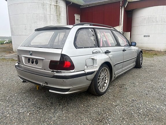 BMW 316i 5 of 22