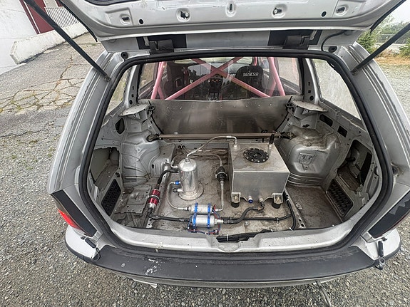 BMW 316i 17 of 22