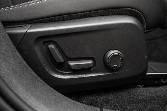 Volvo XC40 18 of 30